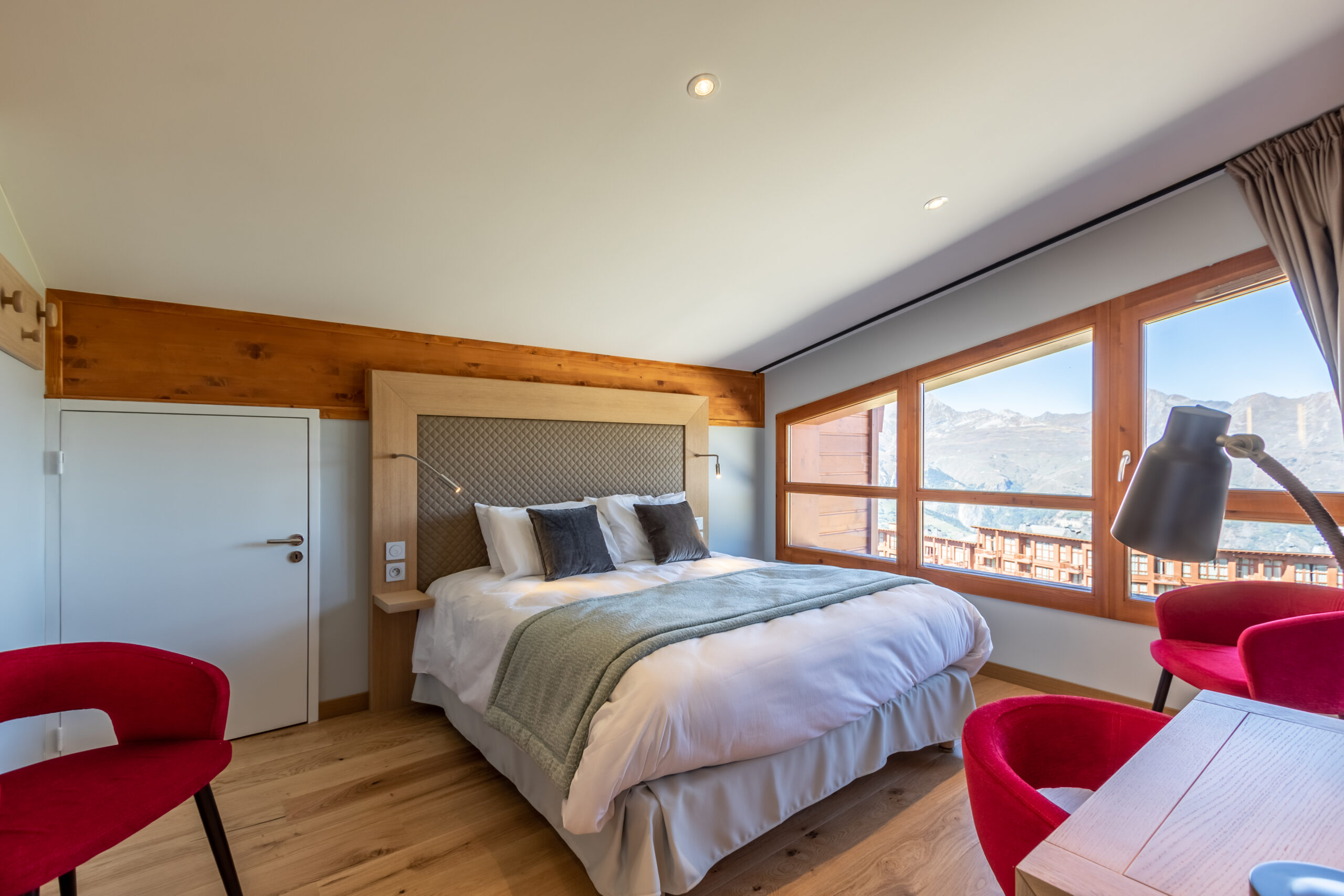 Chambre 1 — Monarque 1000