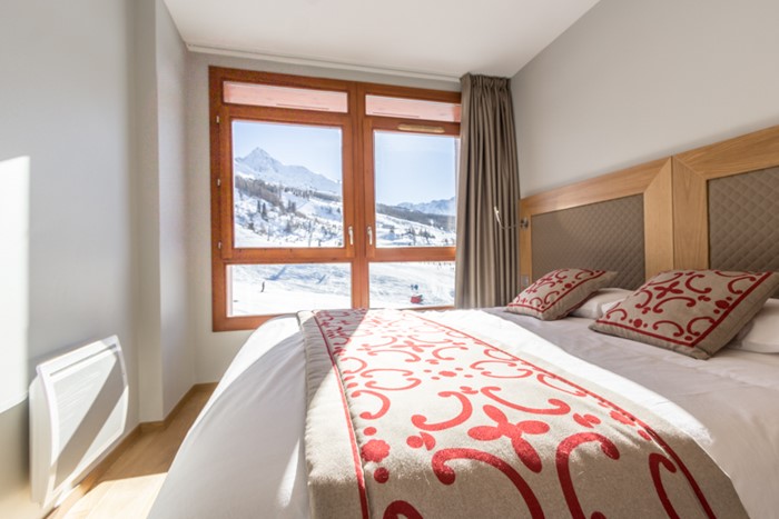 Chambre 1 — Monarque 201