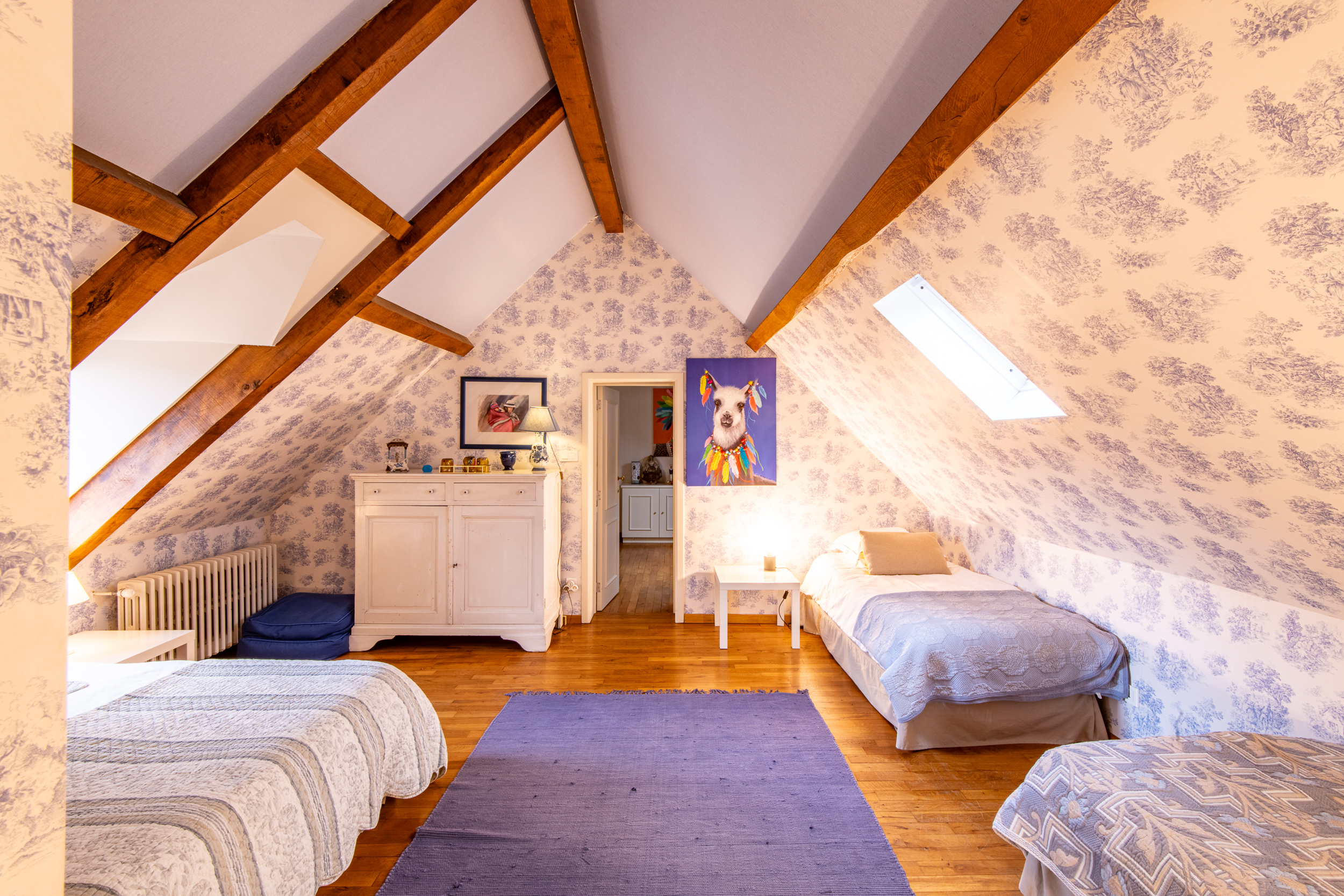 Athénaïs and Héloïse Room — Château Les Louteaux