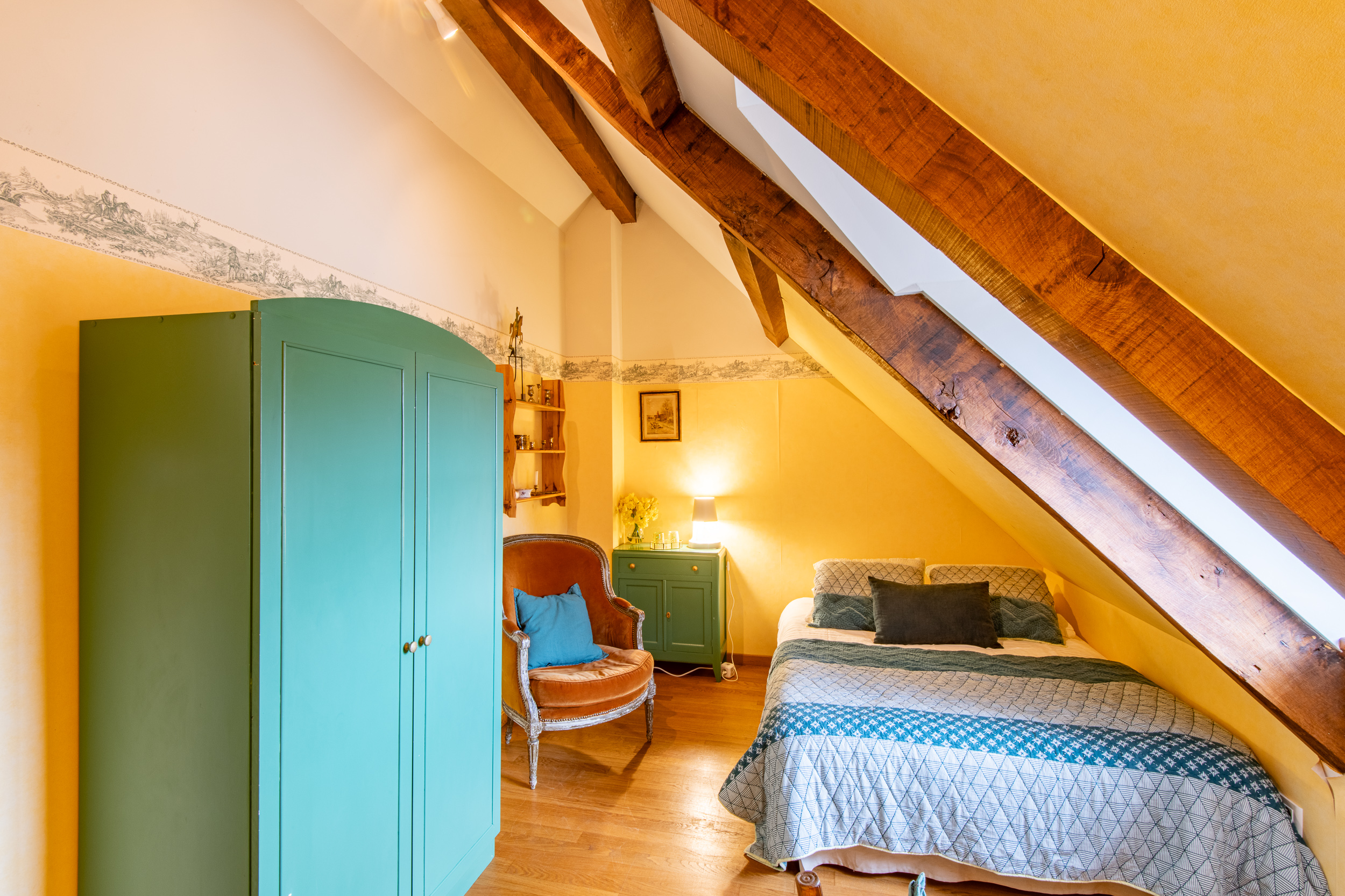 Axel Room — Château Les Louteaux